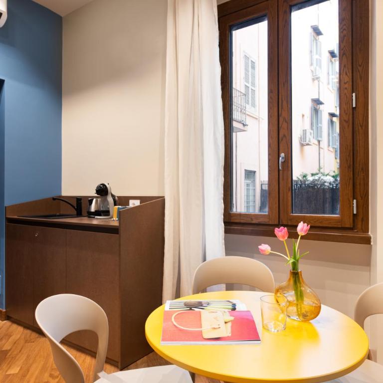 Circle in the Square - Suite con Balcone - 5