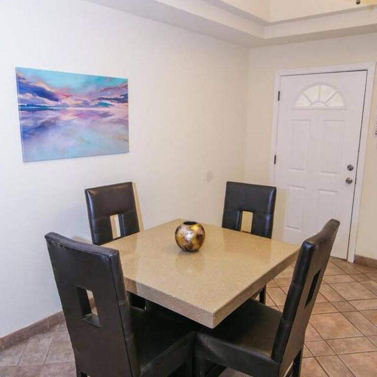 Beachfront Las Palmas D502 - Two-Bedroom Apartment - 20