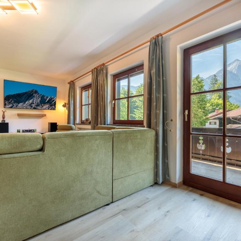 Alpspitzstubn - Ihr Wohlfühlort mit Bergpanorama - Apartment mit Balkon - 6