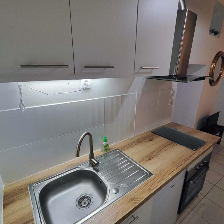 Appartement Climatisé avec Terrasse - Appartement 1 Chambre - 3
