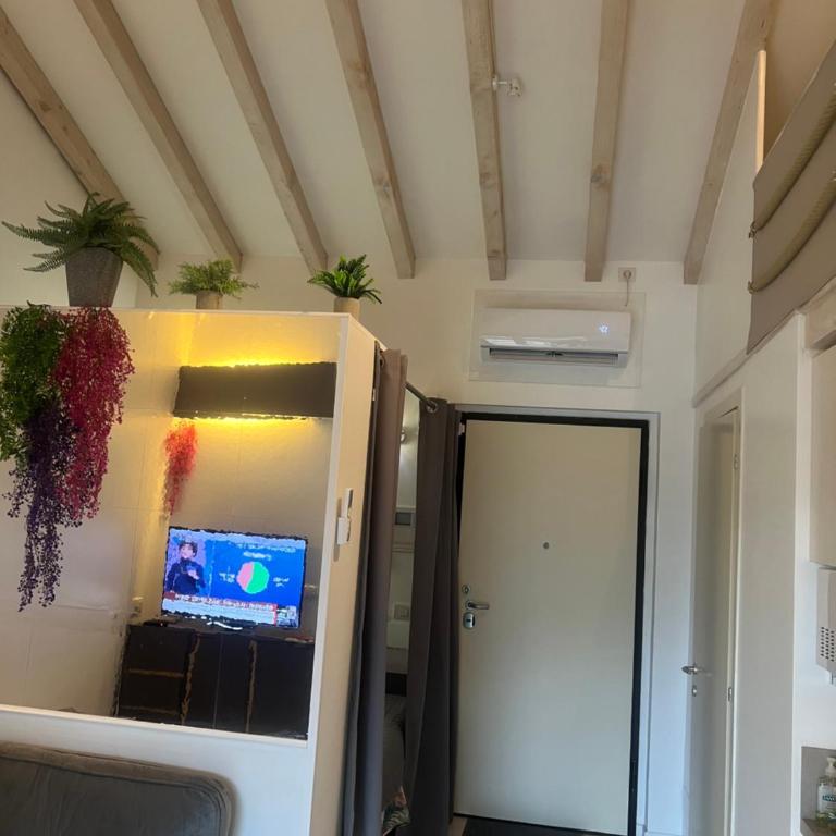 Cosy studio piscine eze bord de mer - Appartement - 11