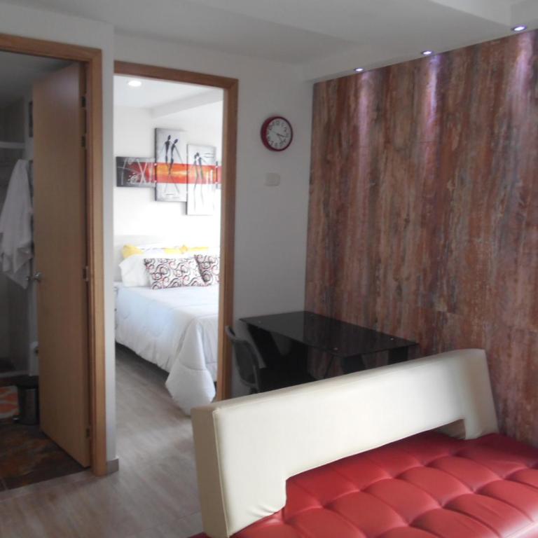 Laureles 16th floor stylish Spring City Treat - One-Bedroom Apartment - 17
