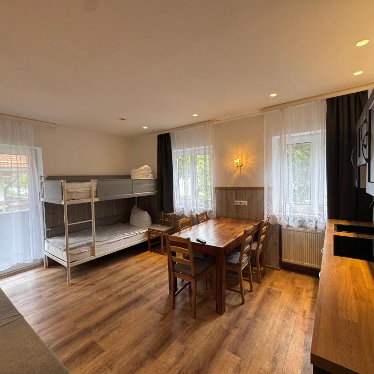 GG Self-Stay - Apartment with Balcony - 7