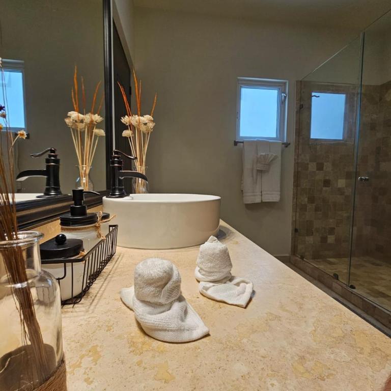 Cozy get away with an incredible Marina Bay view! - Apartamento de 2 dormitorios - 24