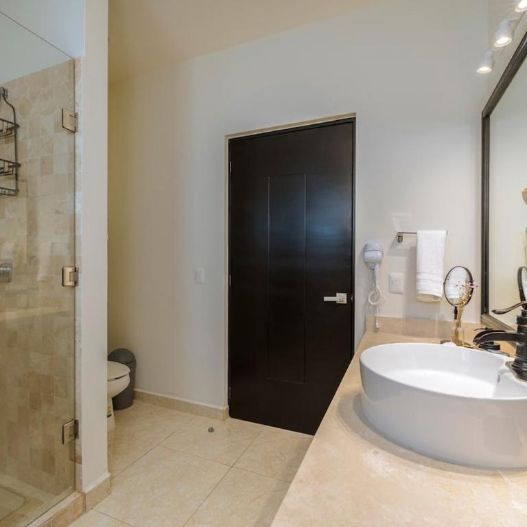 Cozy get away with an incredible Marina Bay view! - Apartamento de 2 dormitorios - 30