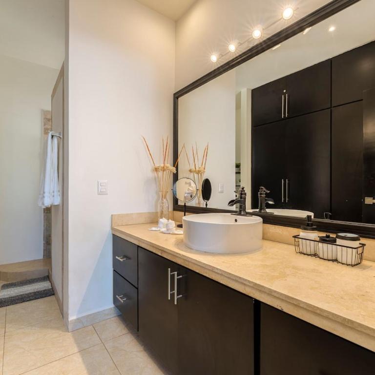 Cozy get away with an incredible Marina Bay view! - Apartamento de 2 dormitorios - 23