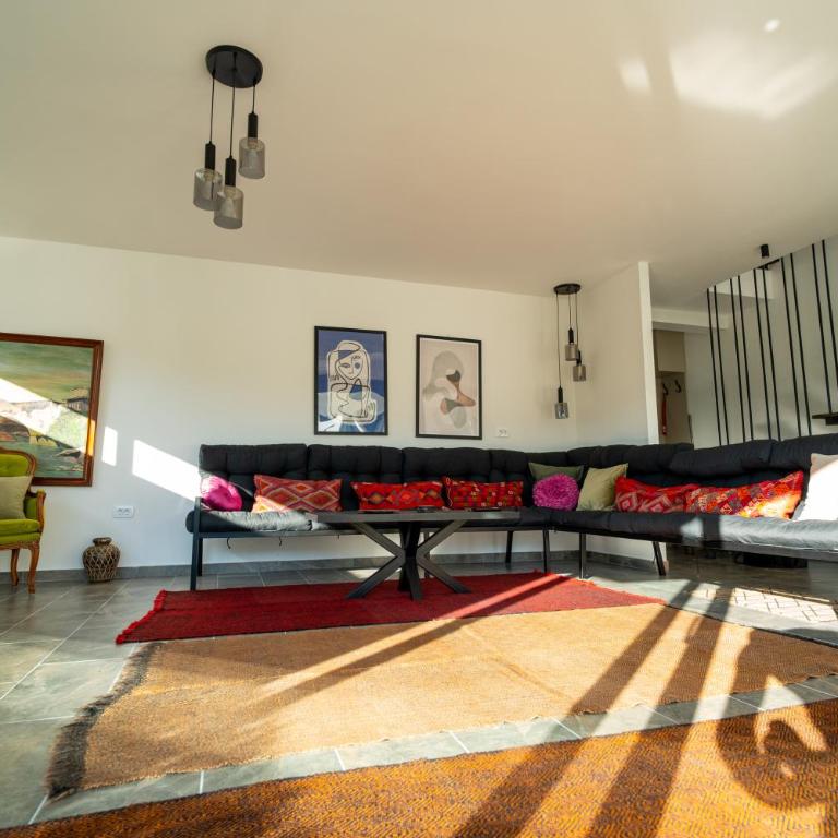 Dream River Escape - Deluxe Villa - 37