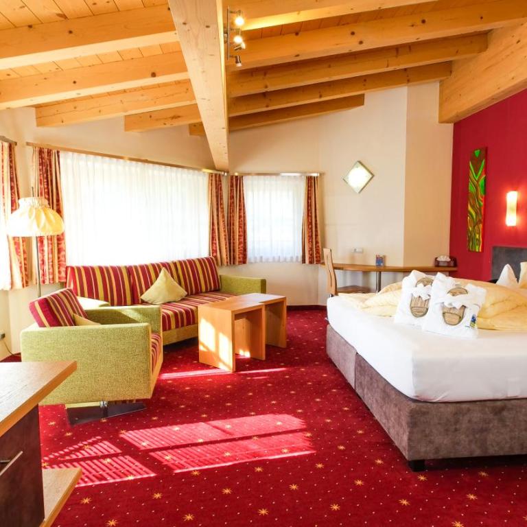 Wellness- und Familienhotel Egger - Familiensuite - 3