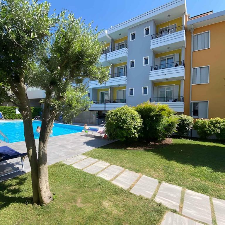 Apartment in Bibione 36147 - Appartamento - 21