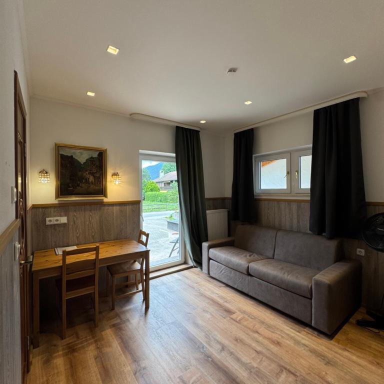 GG Self-Stay - Double or Twin Room with Private Bathroom - 3