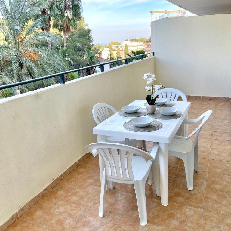 ACOGEDOR APARTAMENTO CON VISTAS PISCINA - Apartment - 12
