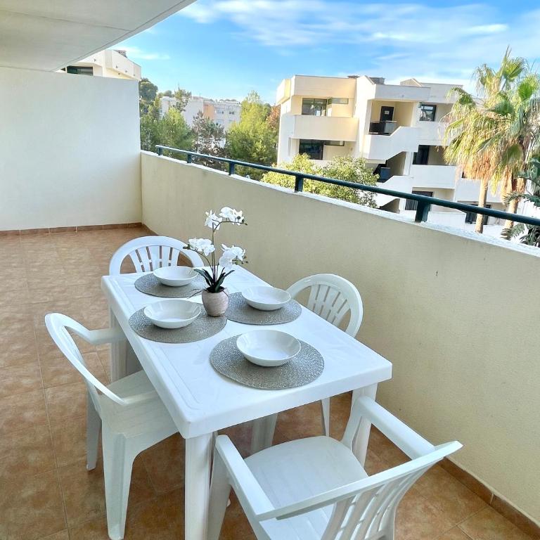 ACOGEDOR APARTAMENTO CON VISTAS PISCINA - Apartment - 25