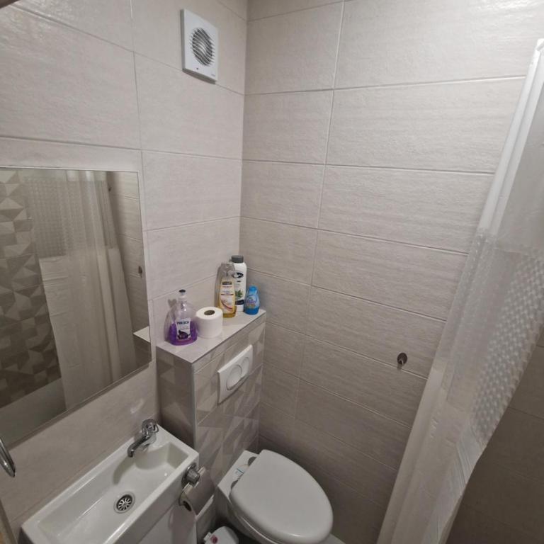 Visit Dreznica - Canyon Retreat - Deluxe Double or Twin Room with Balcony - 6