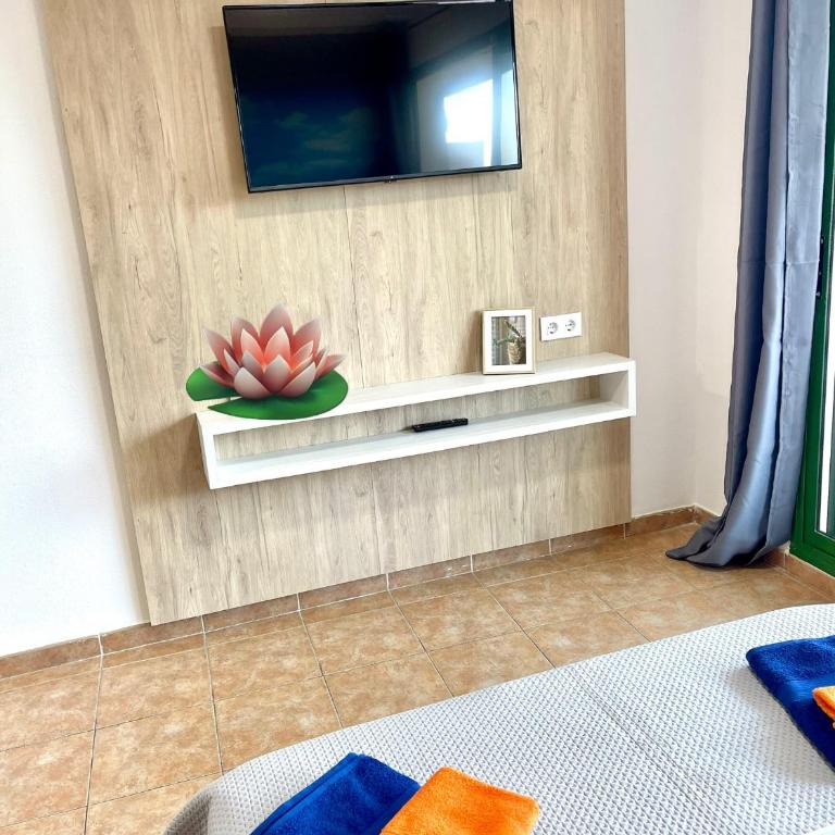 ACOGEDOR APARTAMENTO CON VISTAS PISCINA - Apartment - 10