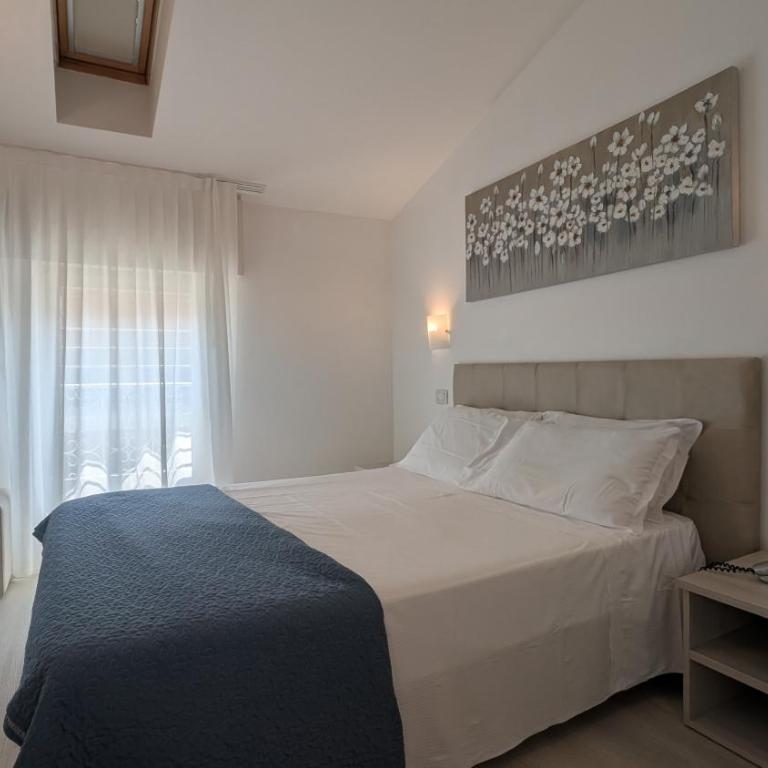 Hotel Villa Anthea - Camera Matrimoniale Piccola - 2