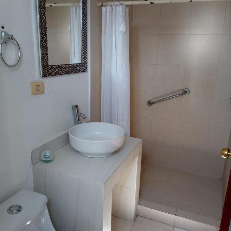 Habitacion disponible en centro de Monterrey - Double or Twin Room - 7