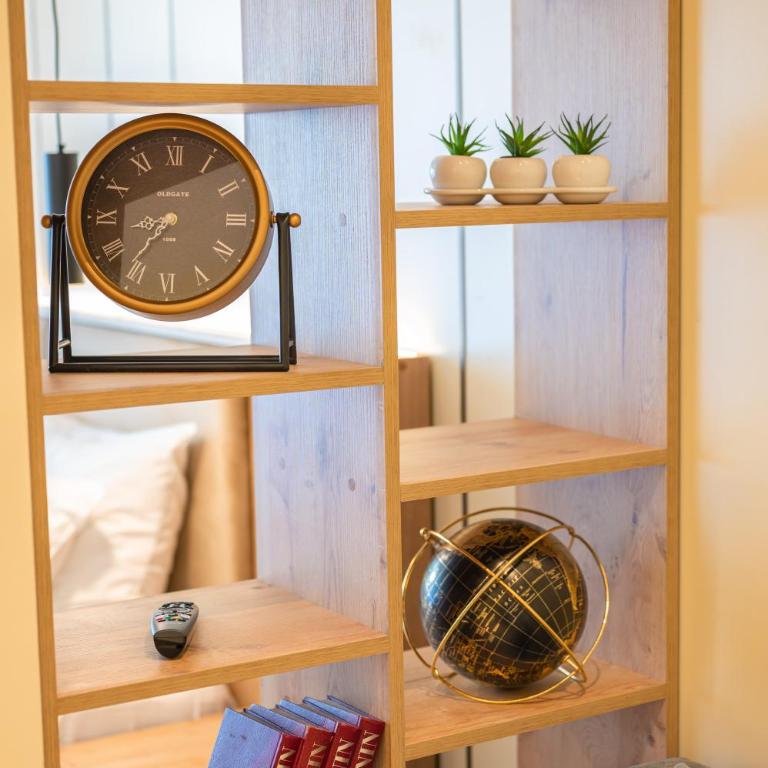 Guesthouse Sidro - Deluks Dvokrevetna Soba sa Bračnim Krevetom i Balkonom - 9
