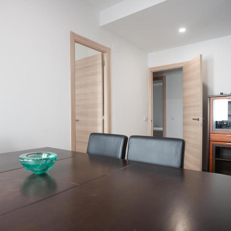 LETS HOLIDAYS Wake Up by the Sea in Victoria apartment 2 - Apartamento - 36