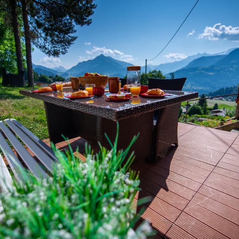 Chalet spa avec terrasse et vue alpine - Apartment mit 2 Schlafzimmern mit Balkon und Terrasse - 21