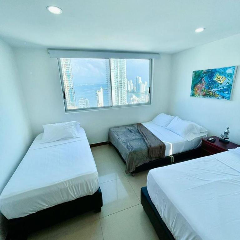 2 Bedroom Beachfront Apartment 2P1-Al With Pool And WIFI - Apartment - 30