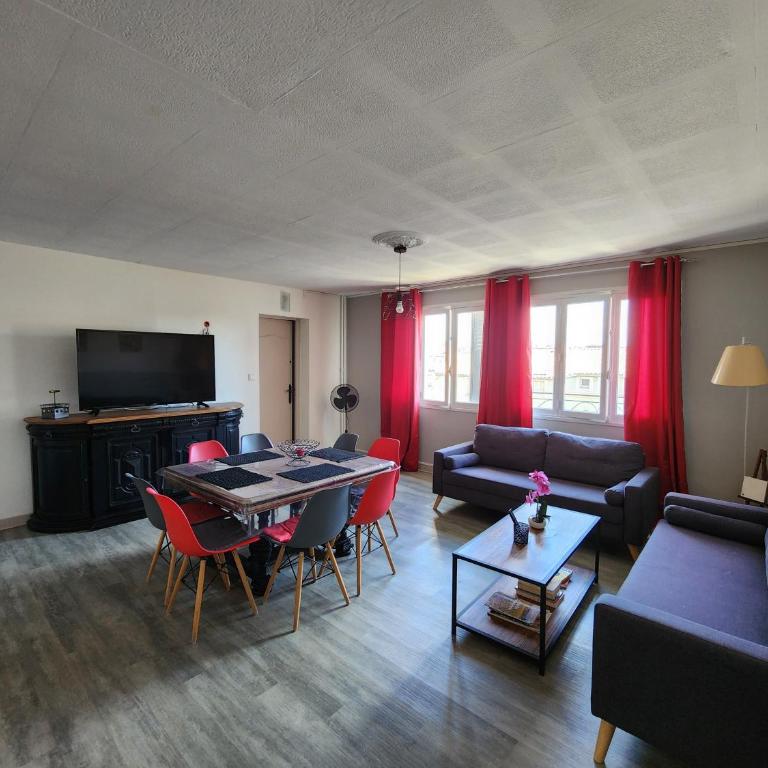 Vue panoramique - Centre-ville - Appartement lumineux - Apartamento - 2