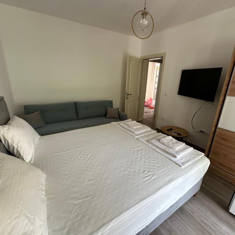 Apartman Aki 2 - Apartman sa 1 Spavaćom Sobom - 2