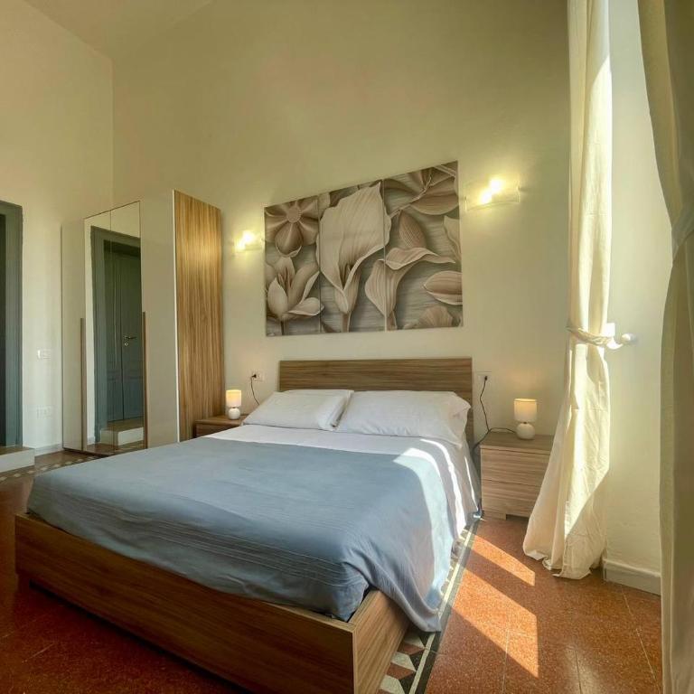 Onlyrooms V - Portside & Train Station - Double Room with Sea View - 4