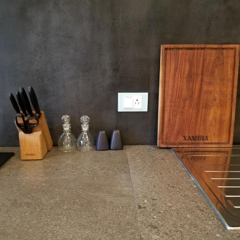 La Veleta, Pet Friendly Studio,laundry ,wifi 250mb,alberca - Apartamento Estudio con cama extragrande - 47