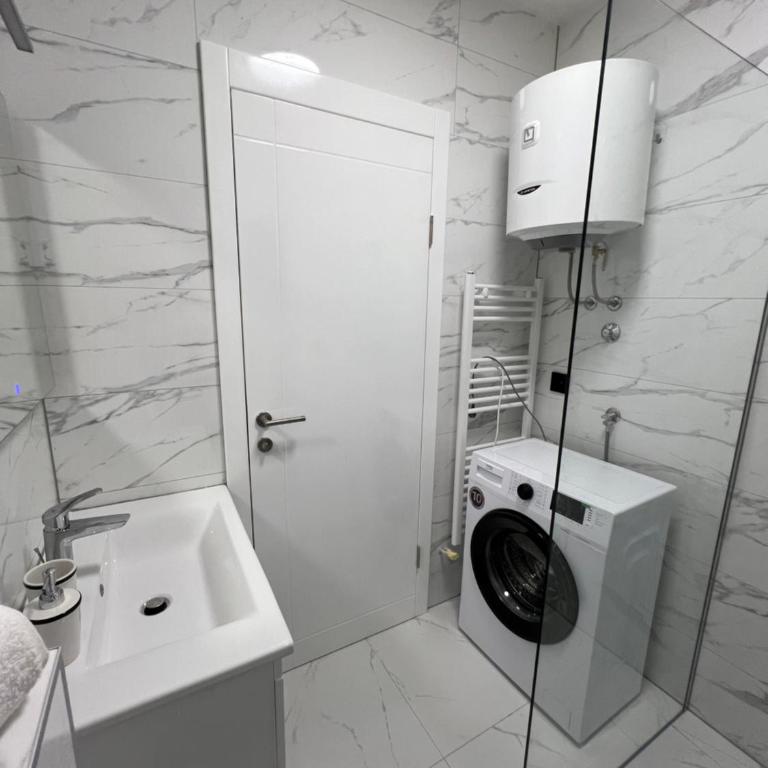 Luxe Urban Apartments Ilidza - Apartman sa 3 Spavaće Sobe - 13