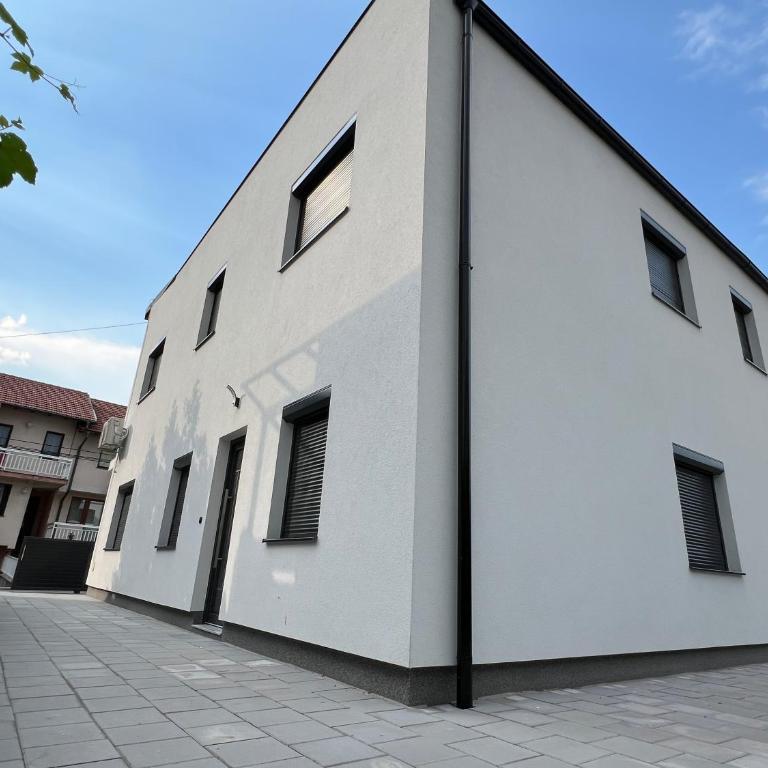 Luxe Urban Apartments Ilidza - Apartman sa 3 Spavaće Sobe - 16