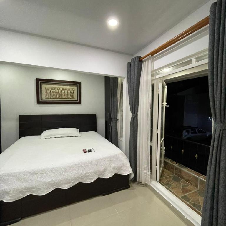 Casa Amoblada en Conjunto Villavicencio - Three-Bedroom House - 1
