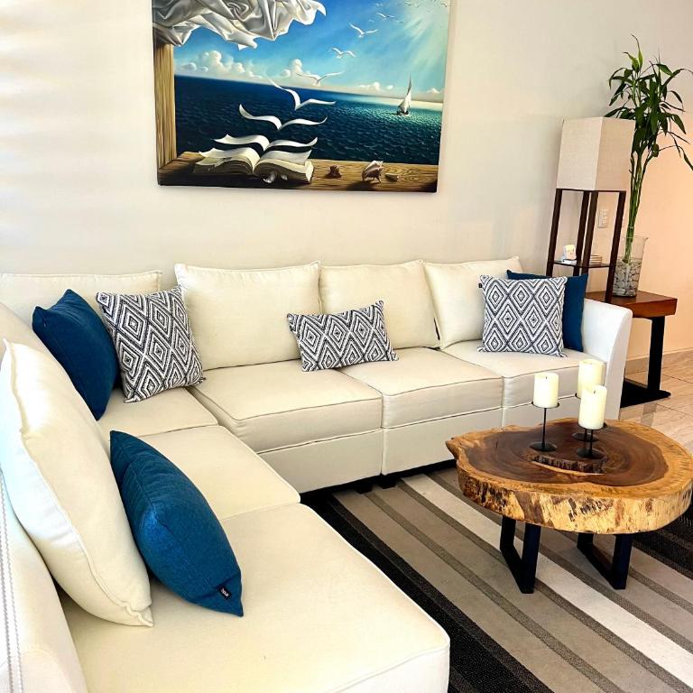 Cozy get away with an incredible Marina Bay view! - Apartamento de 2 dormitorios - 2