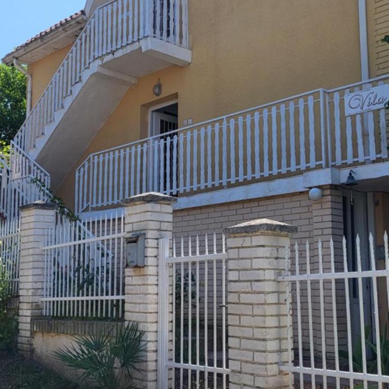 Vila Lina - Three-Bedroom Apartment with Sea View - 1