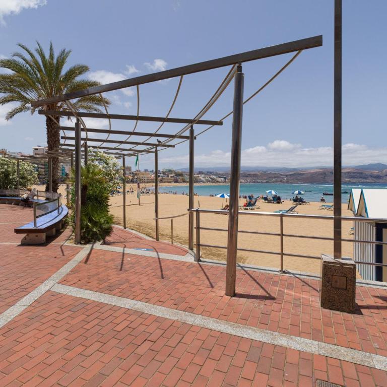 Apartment in Las Palmas near Las Canteras Beach - Casa - 21