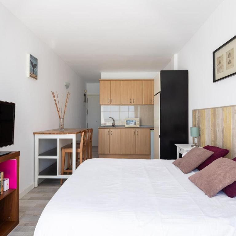 Apartment in Las Palmas by Las Canteras Beach - Apartamento - 8