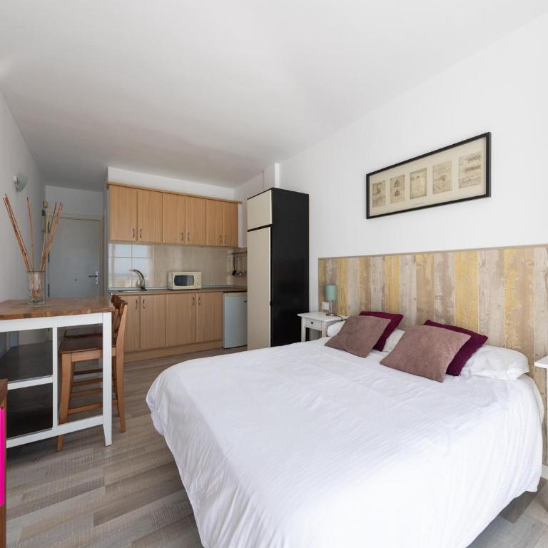 Apartment in Las Palmas by Las Canteras Beach - Apartamento - 12