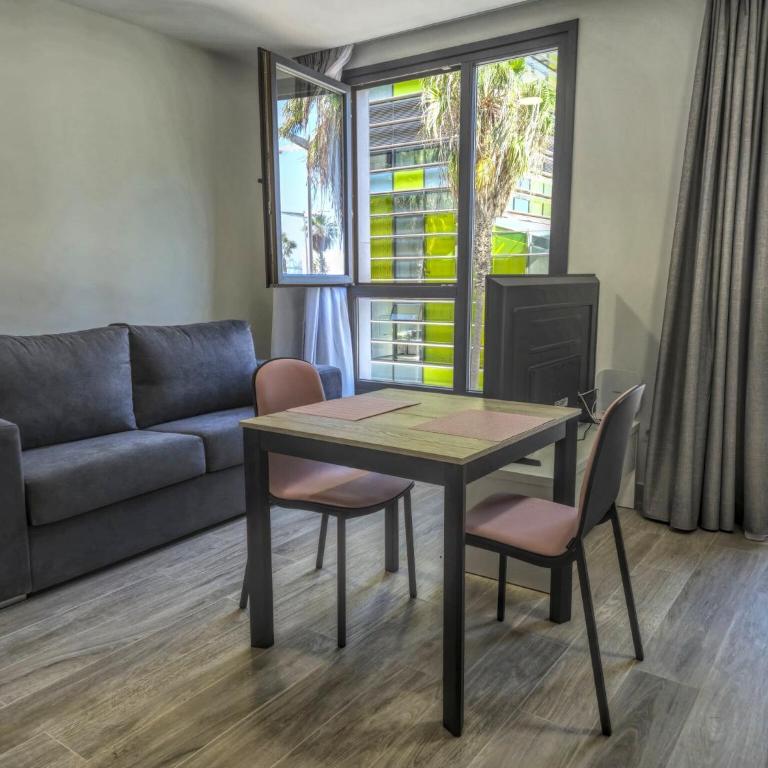 Beachfront Apartment in Las Palmas near Playa - Apartamento de 1 dormitorio - 7