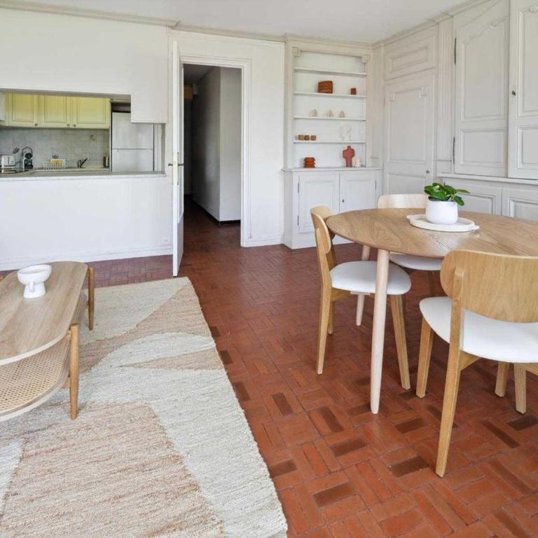 Apt 2BR 4P - Balcony & 5min to Beach Saint-Tropez - Apartamento - 17