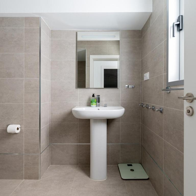 House in Las Palmas near Las Canteras Beach - Ferienhaus mit 1 Schlafzimmer - 30