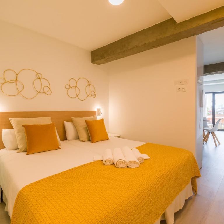 Apartment in Las Palmas near Las Canteras Beach - Casa - 15
