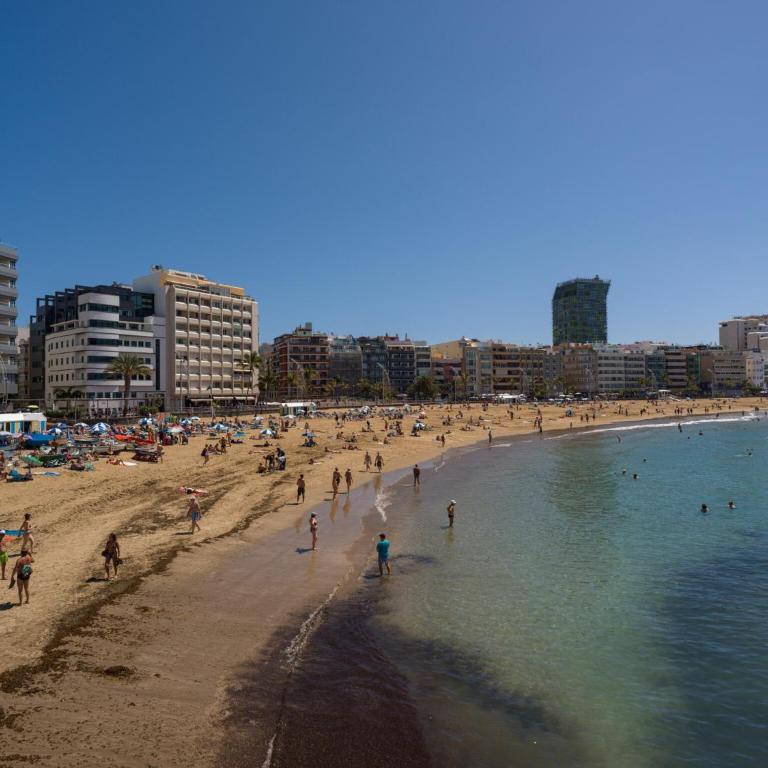 Apartment in Las Palmas near Las Canteras Beach - Casa - 23