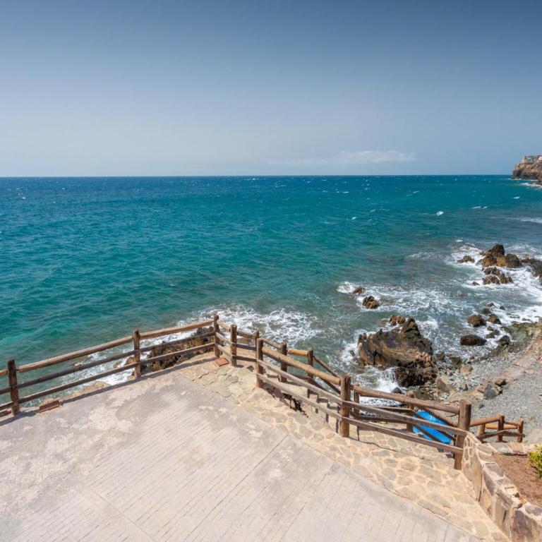 Beachfront House in Playa del Águila with Pool - Casa de vacaciones de 1 dormitorio - 9