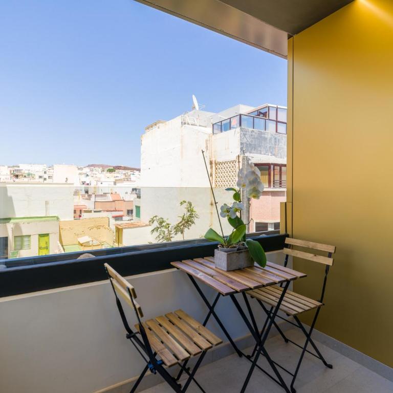 Apartment in Las Palmas near Las Canteras Beach - Ferienhaus - 22