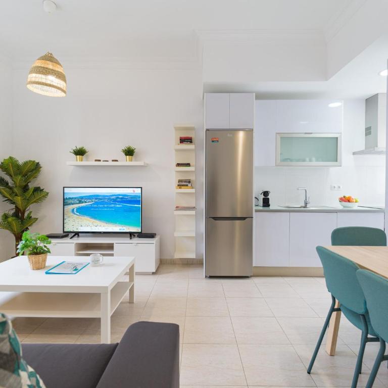 Apartment in Las Palmas near Las Canteras Beach - Maison de Vacances 2 Chambres - 16
