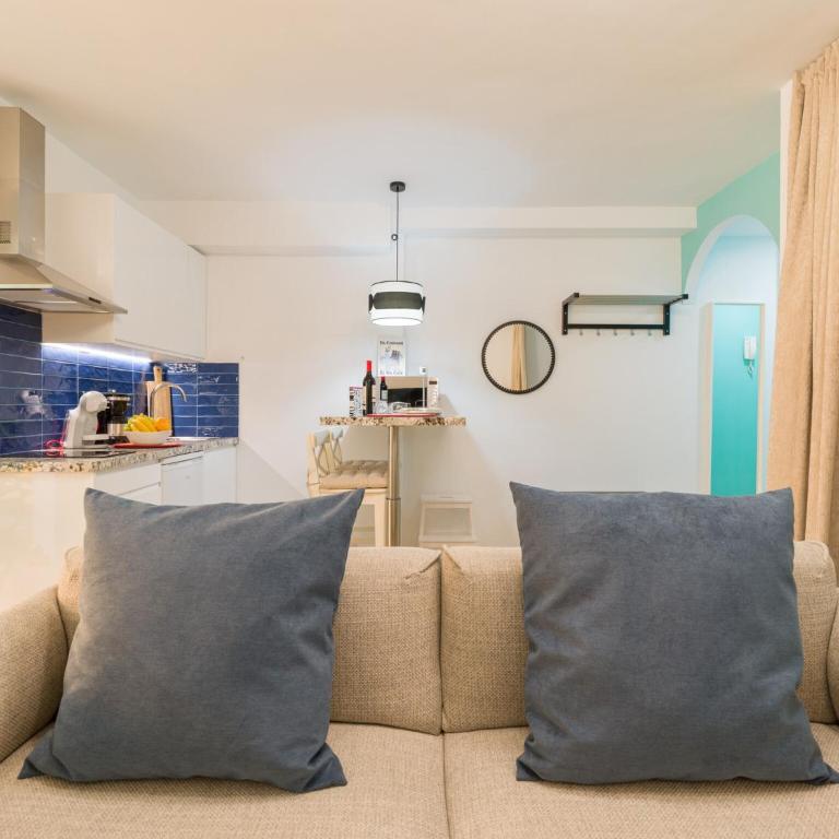 Beachfront Apartment in Las Canteras with Pool - Ferienhaus mit 1 Schlafzimmer - 13