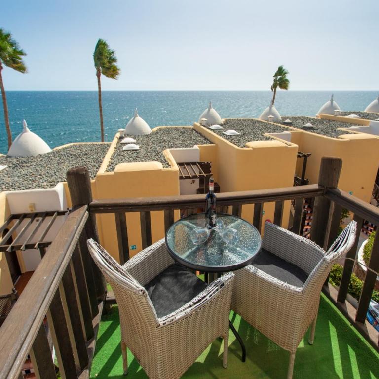 Beachfront House in Playa del Águila with Pool - Casa de vacaciones de 1 dormitorio - 4
