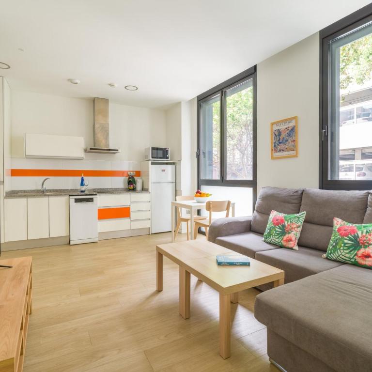 Apartment by Playa de Las Canteras - One-Bedroom Apartment - 13
