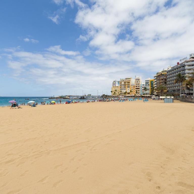 Apartment by Playa de Las Canteras Beach - Casa - 20