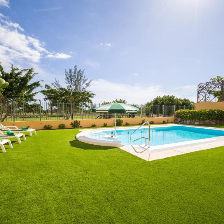 Chalet in Maspalomas by Golf & Private Pool - Chalet de 3 dormitorios - 8