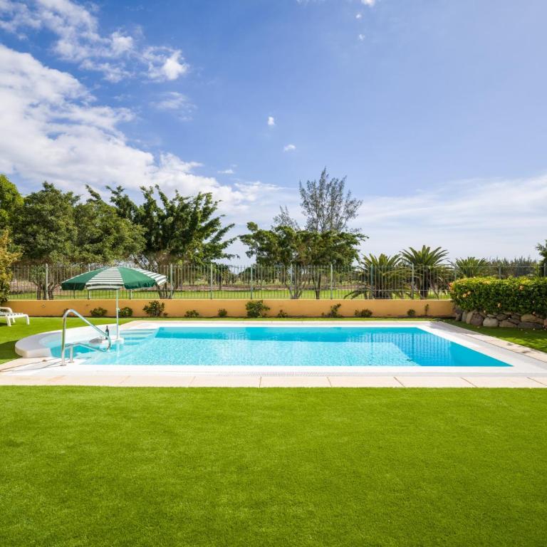 Chalet in Maspalomas by Golf & Private Pool - Chalet de 3 dormitorios - 11